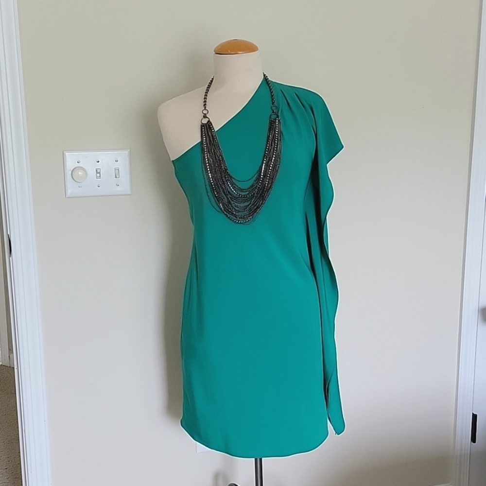 Green One Shoulder Ruffle Dress Small Saks 5/48